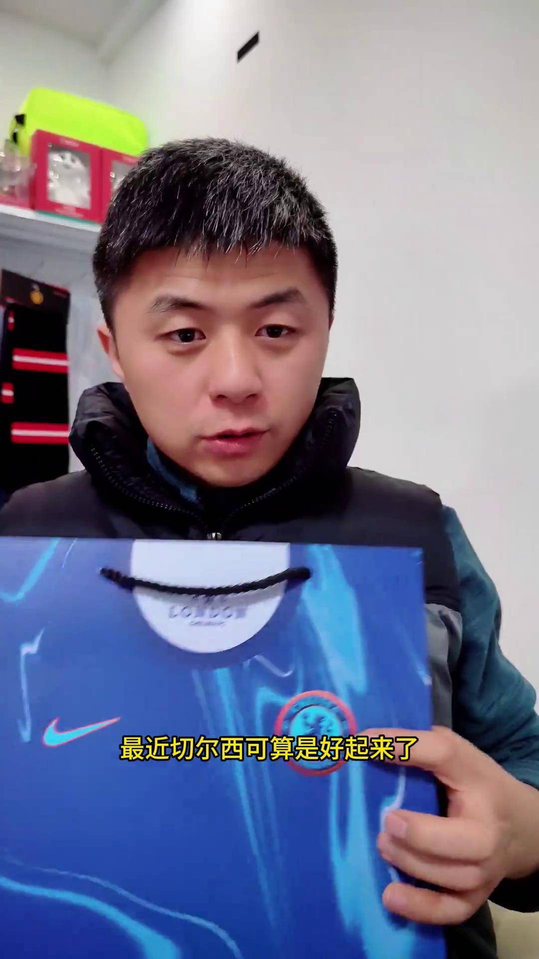 包含今夜切尔西调整名单以备CBA常规赛；手感冰凉环节打磨；更衣室稳定；年轻球员得到机会的词条-开云体育入口