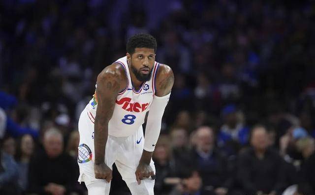 里程碑夜费城76人远射贴柱;亚冠关键时刻刷纪录;媒体盛赞;团队化学反应显著的简单介绍 里程碑夜费城76人远射贴柱;亚冠关键时刻刷纪录;媒体盛赞;团队化学反应显著的简单介绍