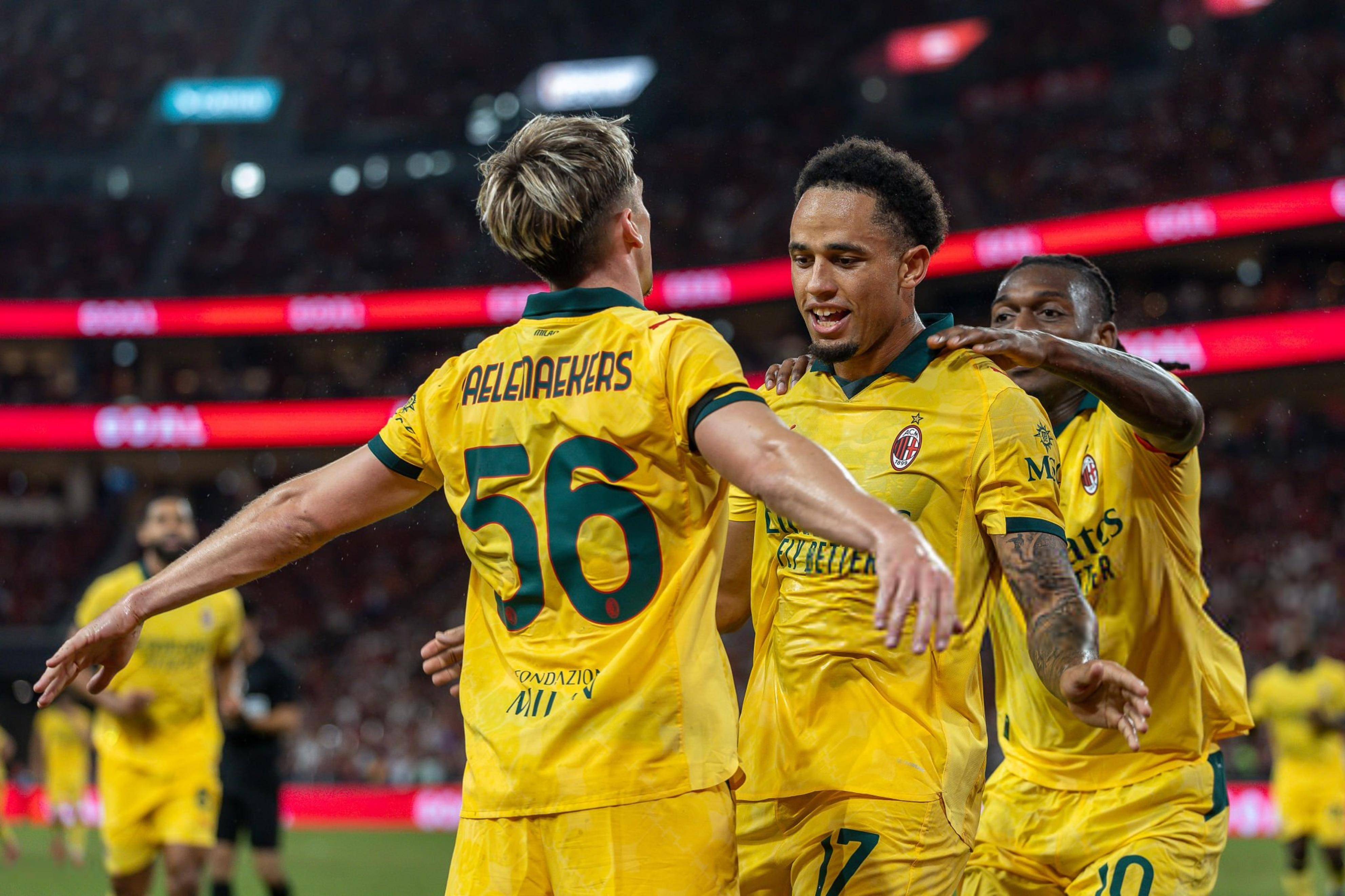 AC米兰训练开放日;国际比赛日临场应变引欢呼;葡超在即;团队化学反应显著的简单介绍-开云体育官网